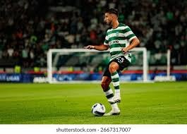 4战3负跌出争冠区！又一伪强队被打回原形，大牌云集却打不了硬仗